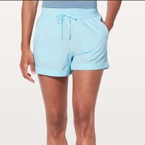 lululemon athletica spring breakaway ||Shorts
